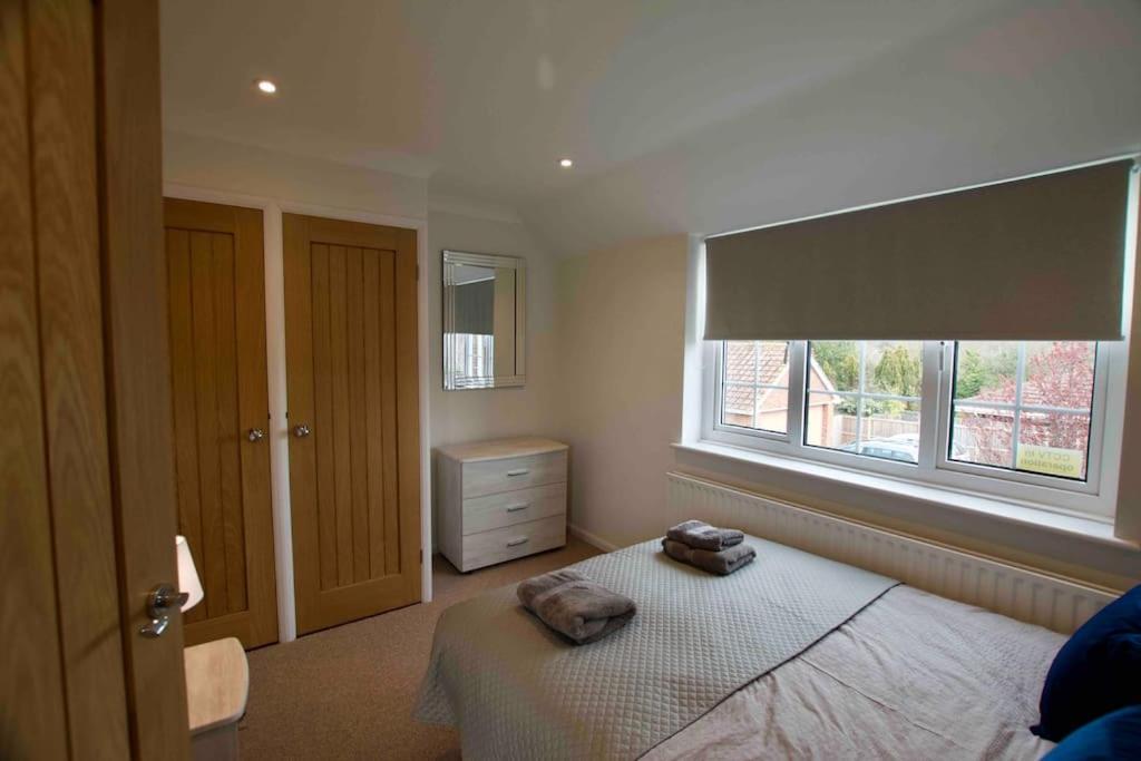 Spacious 5 Bed In The Countryside, Close To Frinton-On-Sea Kirby Cross Exterior photo